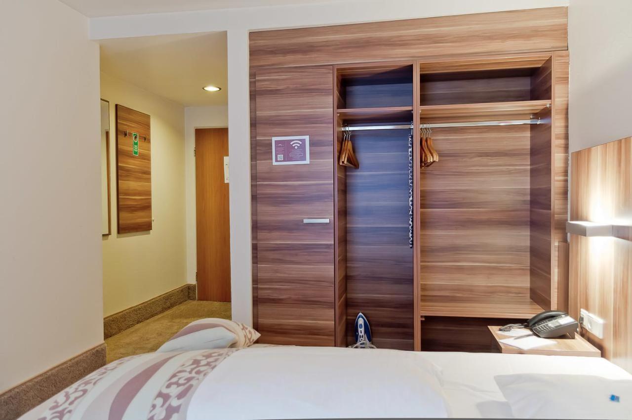 Hotel Astor München Ngoại thất bức ảnh